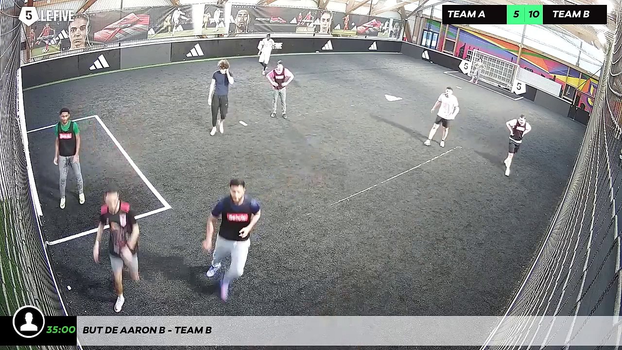 But de Aaron B - Team B