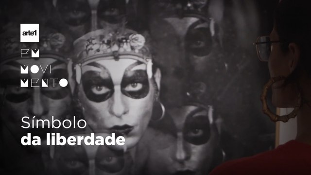 Filipe Catto visita exposição de Ney Matogrosso