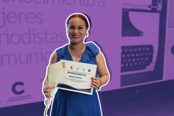 Mónica García es reconocida por su trayectoria periodística en Nuevo León
