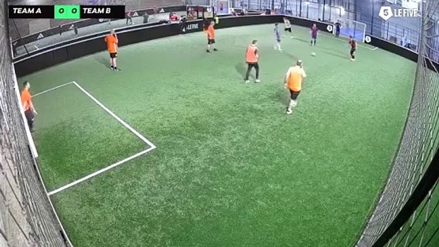 28/03 à 20:33 - Football Terrain 4 (LeFive Rouen)