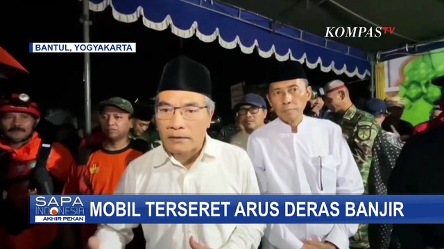 Detik-Detik Mobil Terseret Arus Banjir di Bantul Yogyakarta