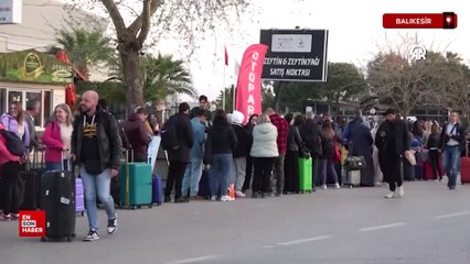 Ayvalık'tan Midilli Adası'na geçişlerde yoğunluk yaşanıyor