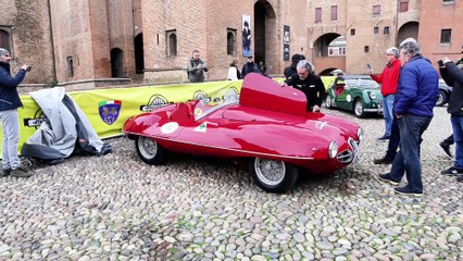 Valli e Nebbie a Ferrara, le auto storiche sfilano in centro
