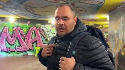 Incendio nel sottopasso delle Cure, a fuoco i libri di Marco: "Dolore e rabbia"