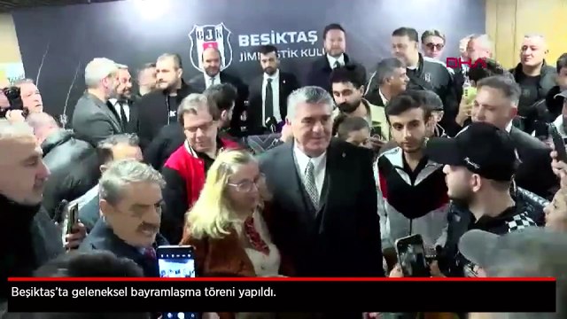 Beşiktaş’ta geleneksel bayramlaşma töreni, Tüpraş Stadyumu’nda gerçekleştirildi