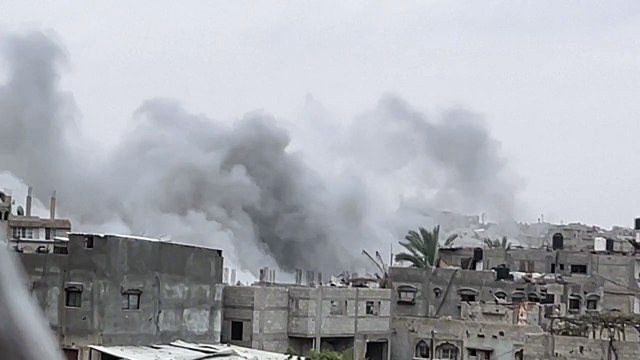 وزارة الصحة التابعة لحماس: ارتفاع عدد القتلى إلى 921 منذ استئناف إسرائيل ضرباتها على غزة