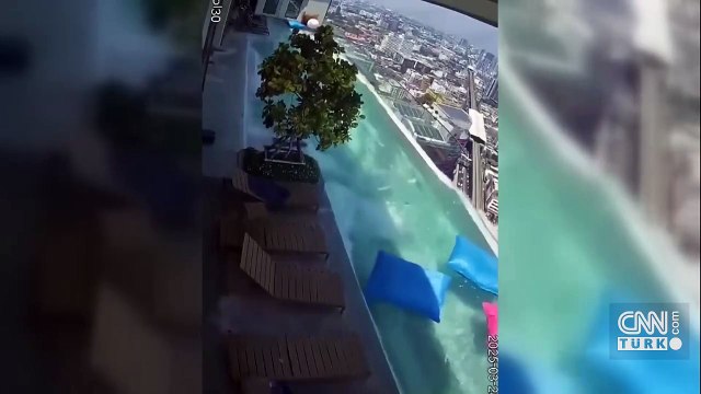 Myanmar depreminden yeni görüntü: Havuz böyle taştı!