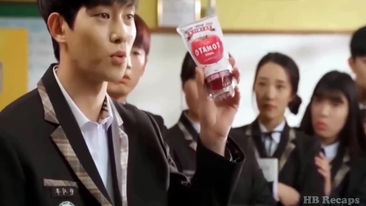 He Accidentally Saved A Beautiful Girlfriend But He Didn't Know That She Was A Vampire