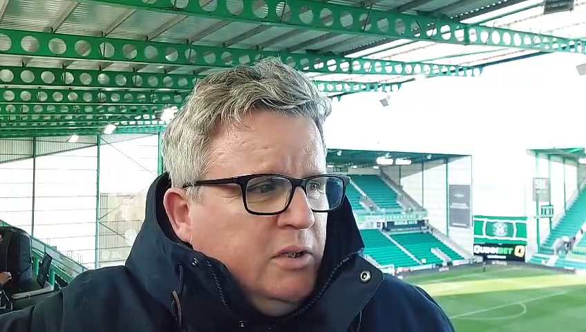 Hibs ease past St Johnstone