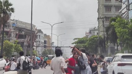 미얀마 군정 "강진 사망자 1,644명...부상 3,408명" / YTN