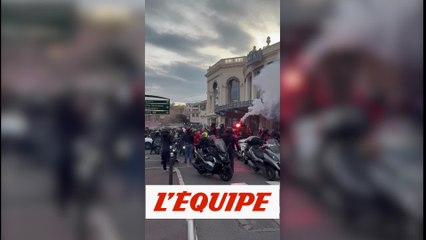 Le cortège des supporters niçois à scooter pour rallier Monaco  - Foot - Ligue 1