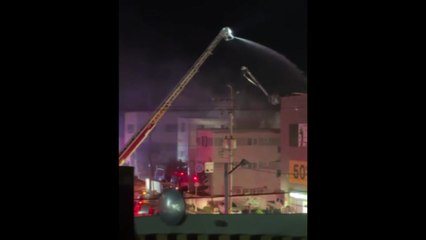 부산 자동차 금형 제조 공장서 불...소방대원 부상 / YTN