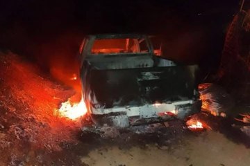 Queman camioneta de candidato del PT en Mixtla de Altamirano