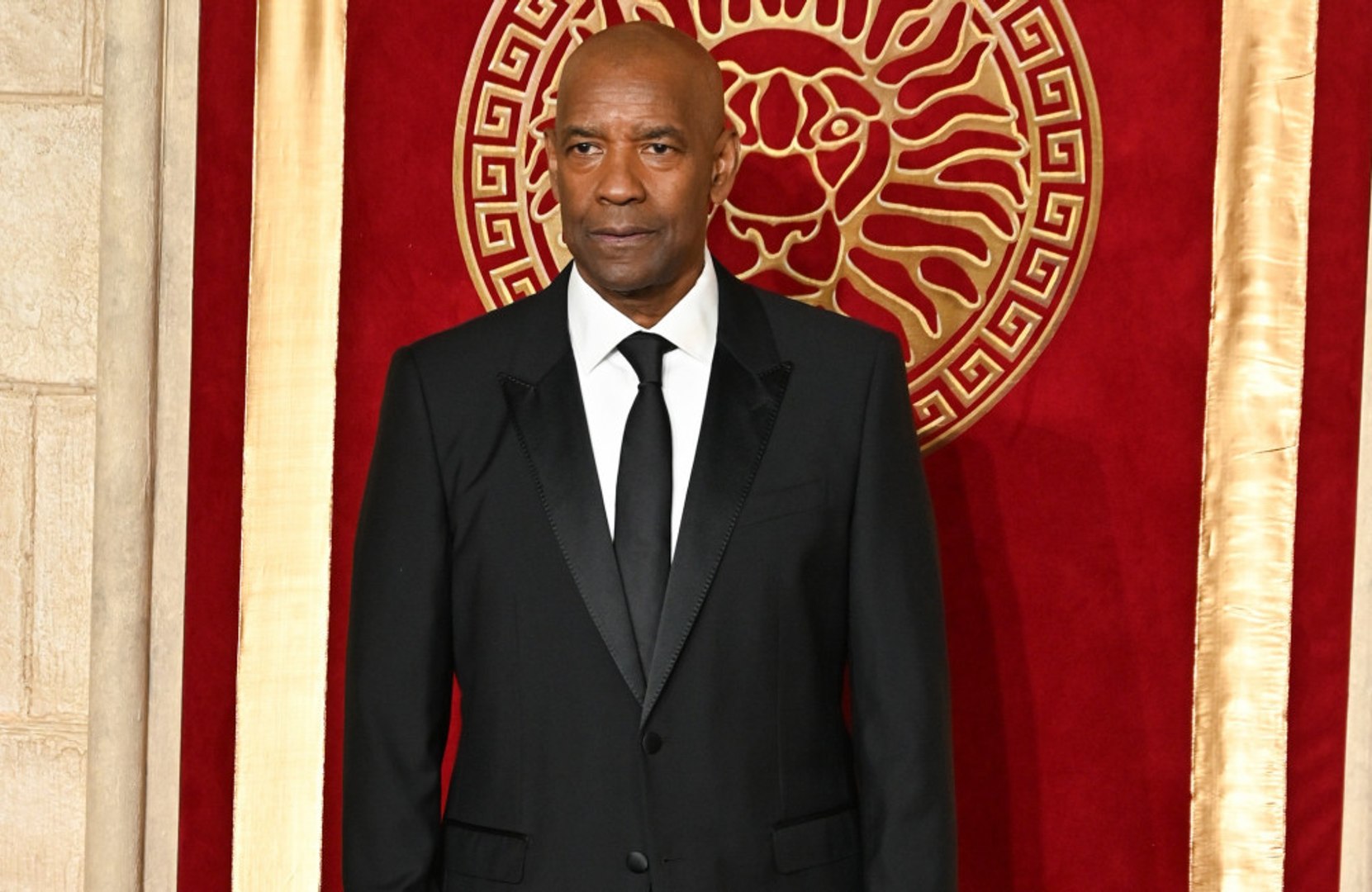⁣Denzel Washington was moved to tears while watching ‘Black Panther’