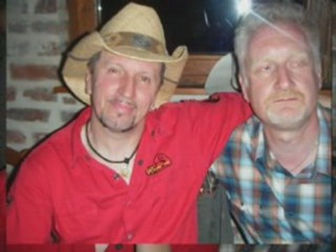 Bal 03 mai au country road café photos