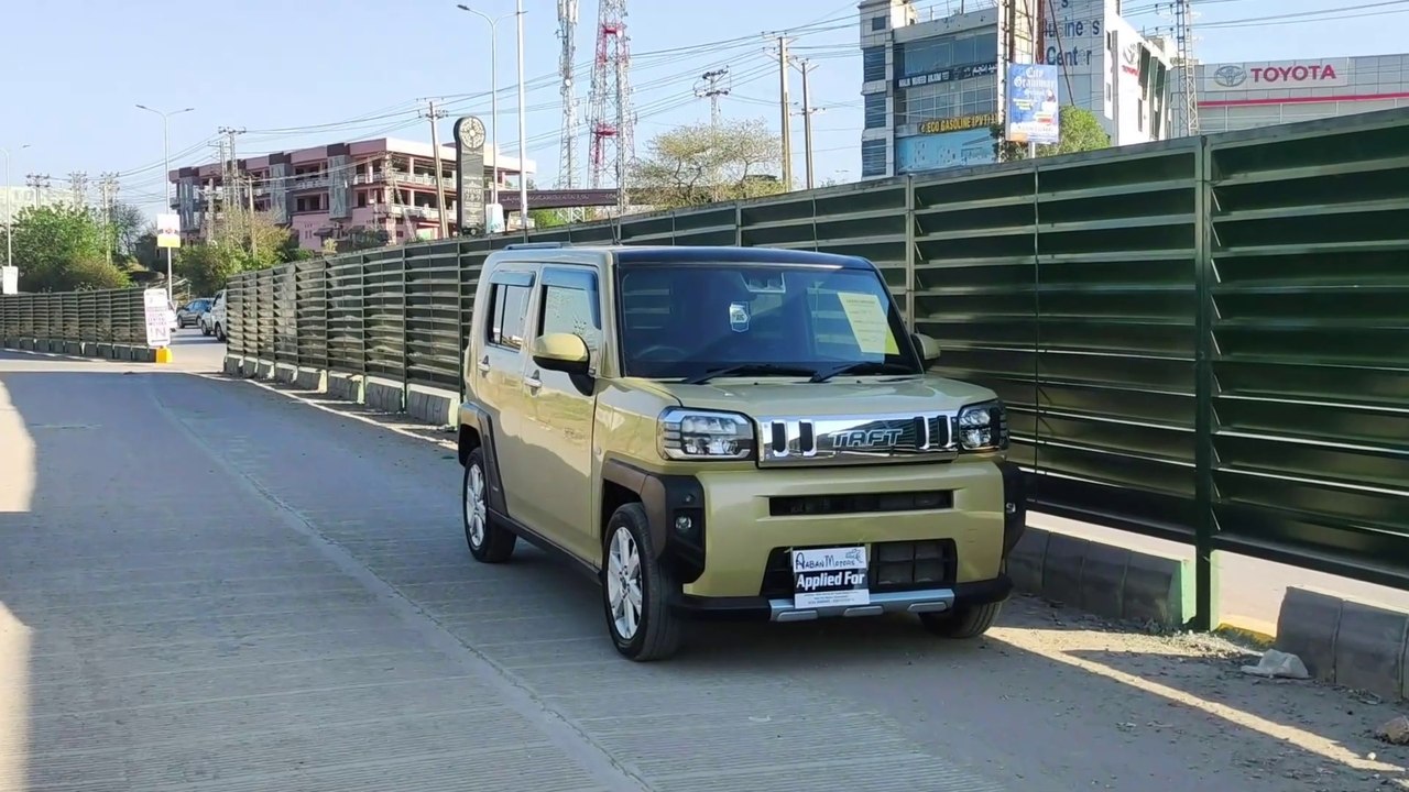 Is the Hype about Taft Real or Fake? Lets find out in this detailed review of Daihatsu Taft G Chrome Venture