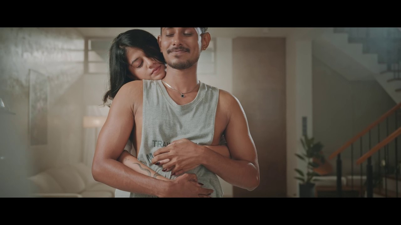 Me Adare Ridum - මේ ආදරේ රිදුම් Official Music VideoMe Adare Ridum - මේ ආදරේ රිදුම් Official Music Video