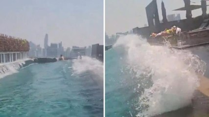 Paura in Thailandia, turisti intrappolati in piscina su un grattacielo