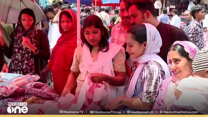 പെരുന്നാള്‍ മൊഞ്ചാക്കാന്‍ വീടും വിപണിയും ഒരുങ്ങി; മാസപ്പിറകാത്ത് വിശ്വാസികള്‍