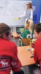 Comment gérer les camarades de classe désagréables !😡 Les profs bienveillants t'aideront ! 💕#école