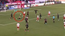 Colpito in faccia, palla all'incrocio: gol rocambolesco in Norvegia
