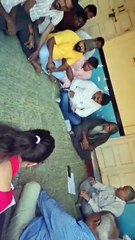 ग्रामीणों के बीच पहुंचे अधिकारी तो समस्याओं की बौछार