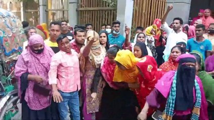 ঈদের আগে টিএনজেড গ্রুপের শ্রমিক কর্মচারীদের শ্রমভবনে নিচে আন্দোলন