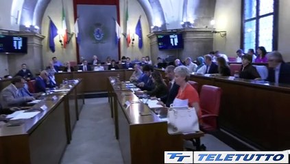 Video News - Caso Singh, attesa sulle dimissioni