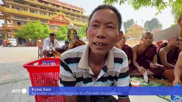 Rezos y lágrimas para los monjes atrapados bajo los escombros tras el sismo en Birmania