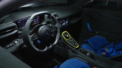 Maserati GT2 Stradale Interior Design in Digital Aurora Matte