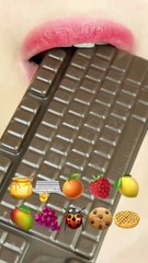 ASMR KEYBOARD CHOCOLATE 키보드 초콜릿 (eating sounds)