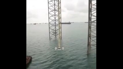 Impresionante video muestra cómo es escapar de una plataforma petrolera