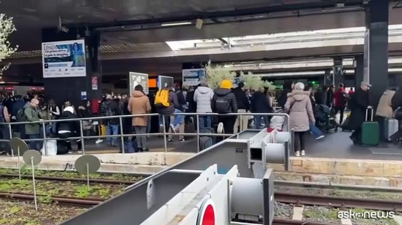 Disagi alla Stazione Termini: sulla Roma Napoli ritardi di 90 minutui