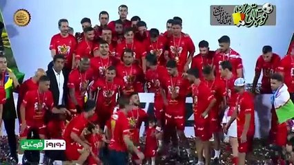 سروش رفیعی بهترین هافبک سال 1403