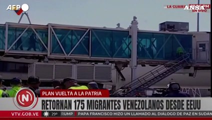 Venezuela, arriva a Caracas l'aereo con 175 migranti espulsi dagli Usa