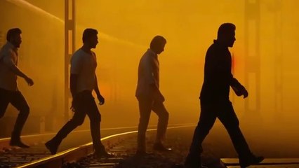 Sikandar Movie REVIEW | Deeksha Sharma