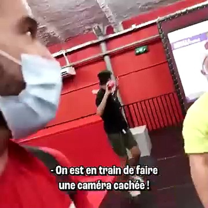 Enfermés dans un Trampoline Park !