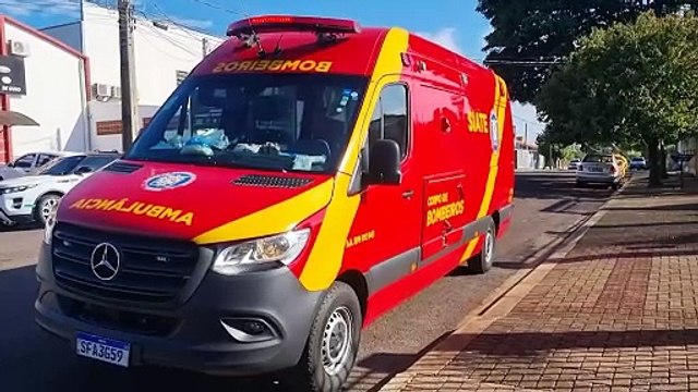 Mulher de 62 anos quebra o tornozelo ao cair de escada no Bairro Maria Luiza