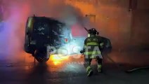Incendio de camioneta en Monterrey alarma a vecinos en la colonia Moderna