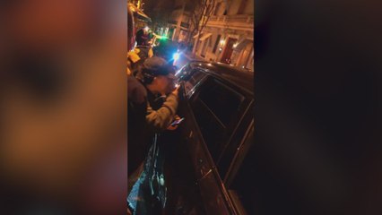 Un aficionado para el coche de Bellingham y lo que sucede es surrealista