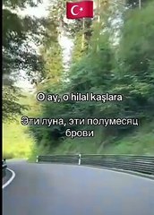 Türkçe Şarkı ve Rusça Altyazı