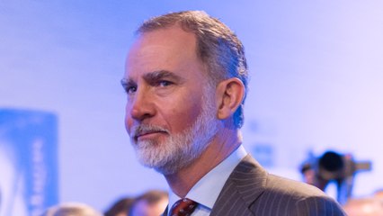 El rey Felipe IV aparece con la cara quemada por el sol tras pasar el fin de semana esquiando