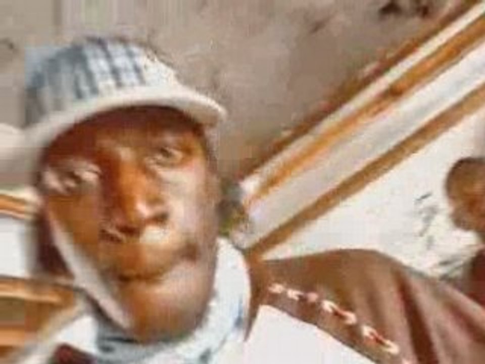 Barostik-Ca_Surine_Feat_Dest_Samat_Larsen_Balastik_Dogg__