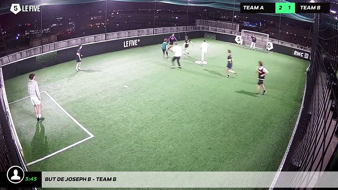 But de Joseph B - Team B
