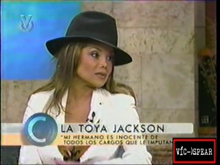 La Toya Jackson defiende a su hermano Michael - Venevision (2004) Español latino