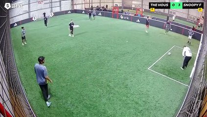 The house - Snoopy FC 31/03 à 22:09 - Football Terrain 4 (LeFive Champigny)