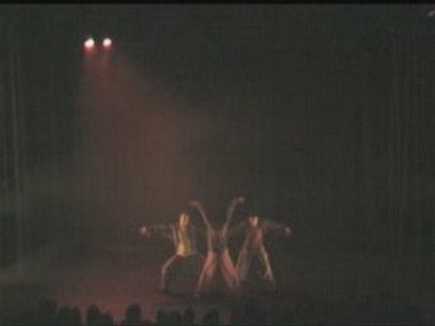 Cie Tsadde - Extraits de la création Unis-vers