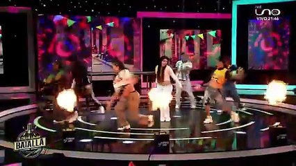 Descubre Cómo La Joaqui Conquista en Caro TV 🎤