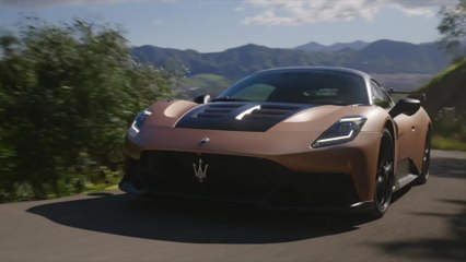 Maserati GT2 Stradale in Power Nude Texturized Driving Video
