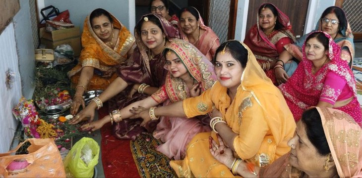 घर-घर हुई ईसर-गणगौर की पूजा, परम्परागत गीतों से गूंजे गली-मोहल्ले